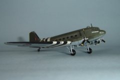 Vista-lateral-direita-do-C-47-Dakota
