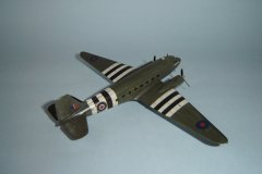 Vista-superior-direita-do-C-47-Dakota