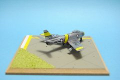 F-86-Sabre-1_144-4