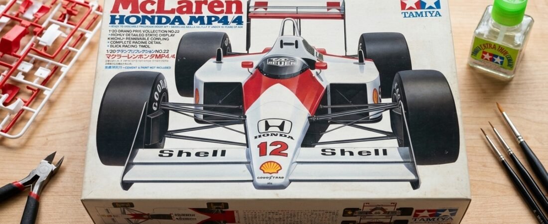 Montagem: Mclaren Mp4/4 – parte 1